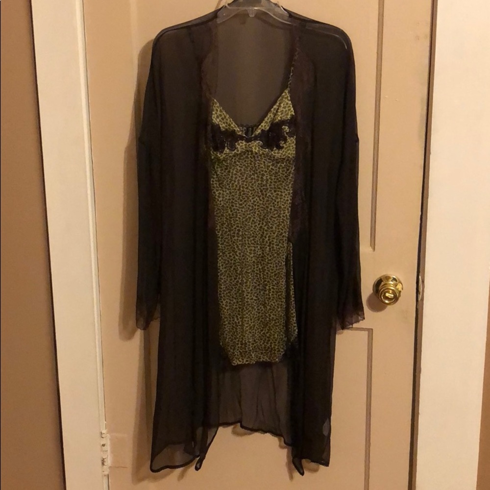 La Perla green leopard nightgown lace plum robe